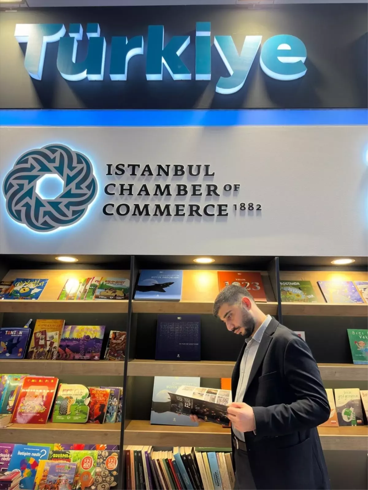 aa kitap 76 frankfurt kitap fuarinda turkiyeyi temsil etti h6qXGGgr.jpg