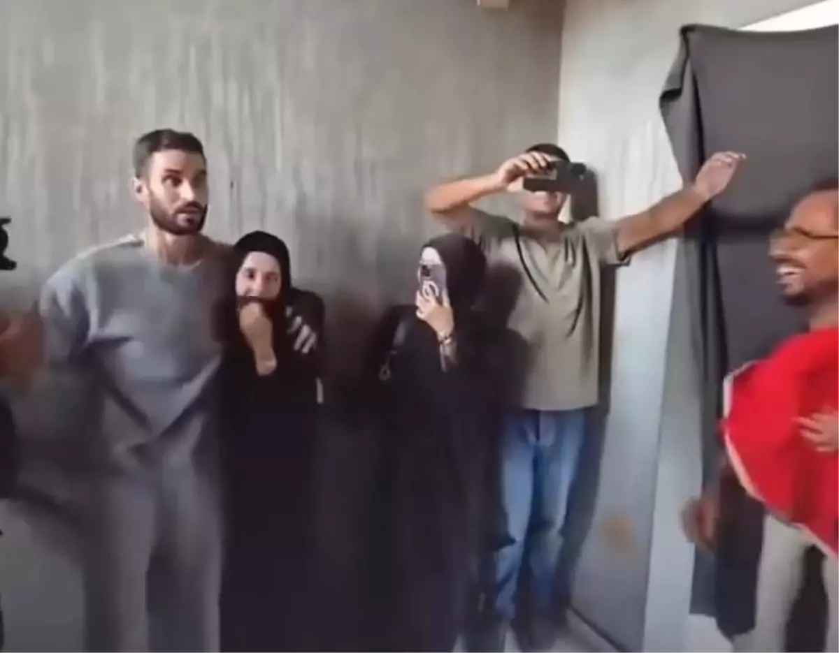 filistinli gazeteci sadi ebu sido serbest birakildi DFRFb5JV.jpg