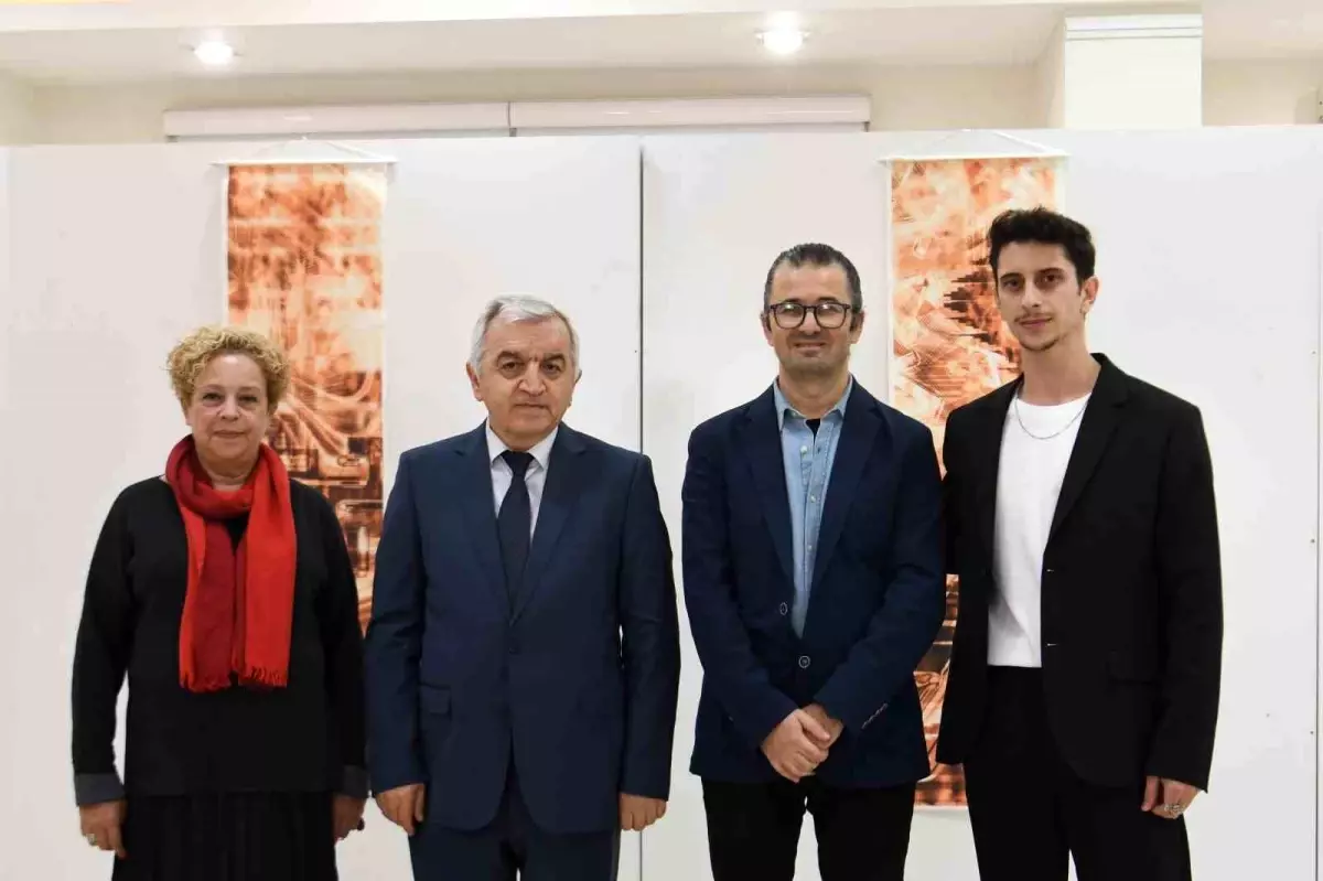 manisa motifleri modern tasarimla bulustu kSRkKbaI.jpg