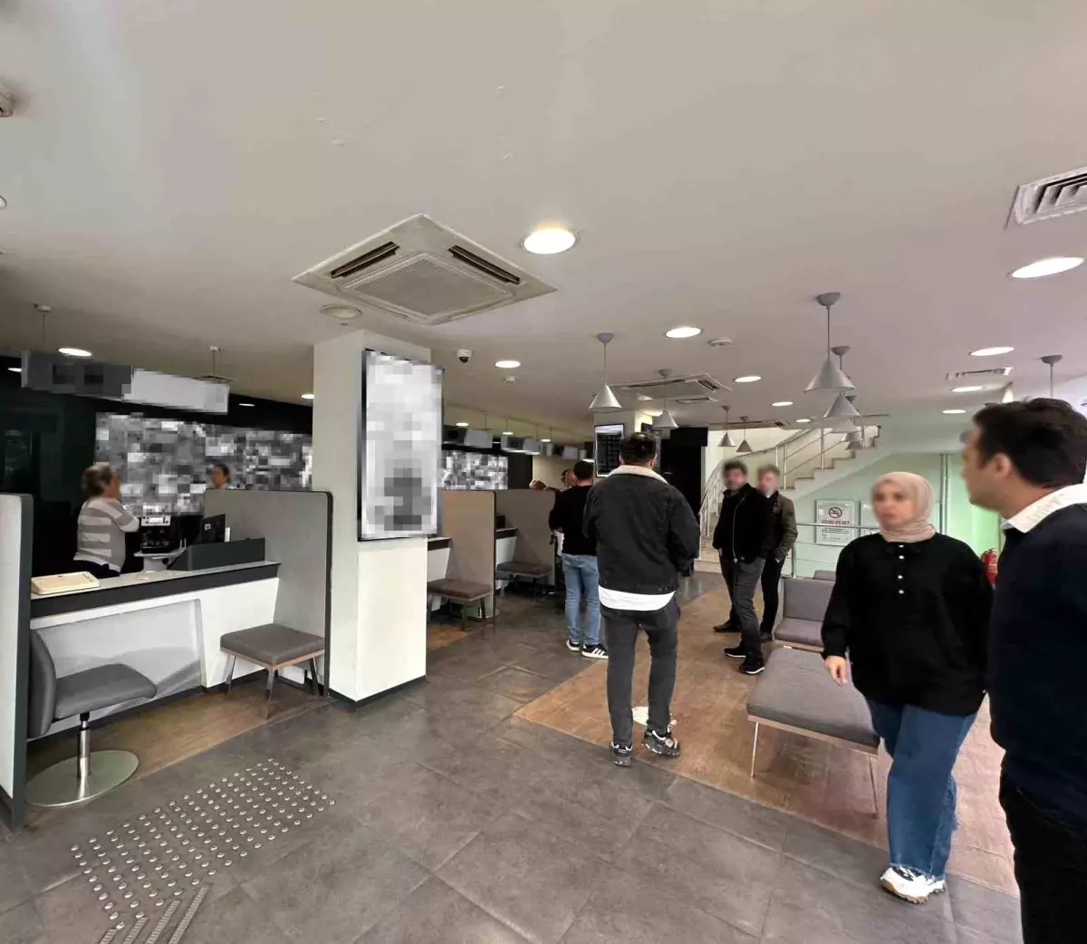 samsunda borclu esnaf bankayi soydu 3COT5mve.jpg