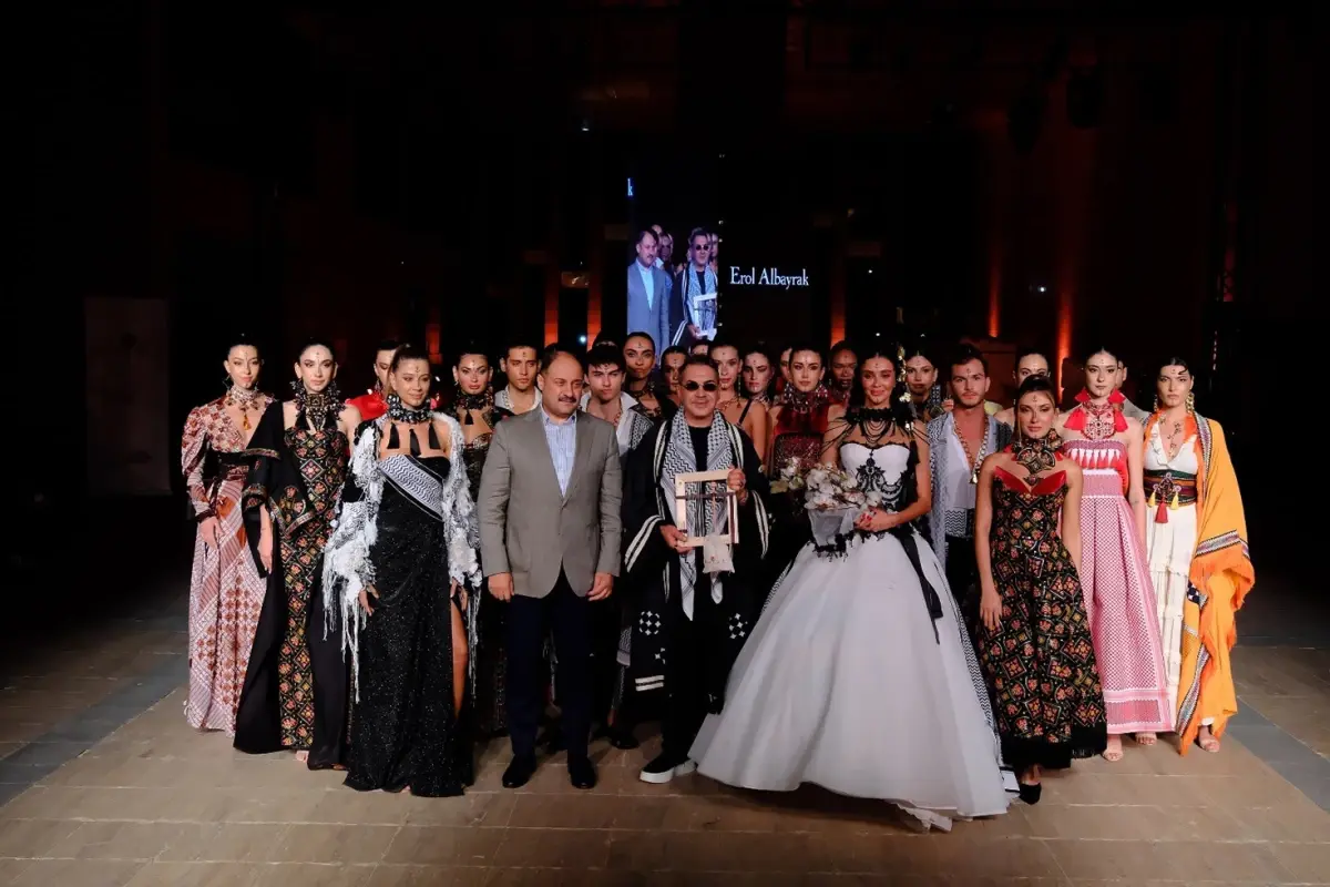 sanliurfanin kulturel mirasi moda ile bulustu VWRWp6JA